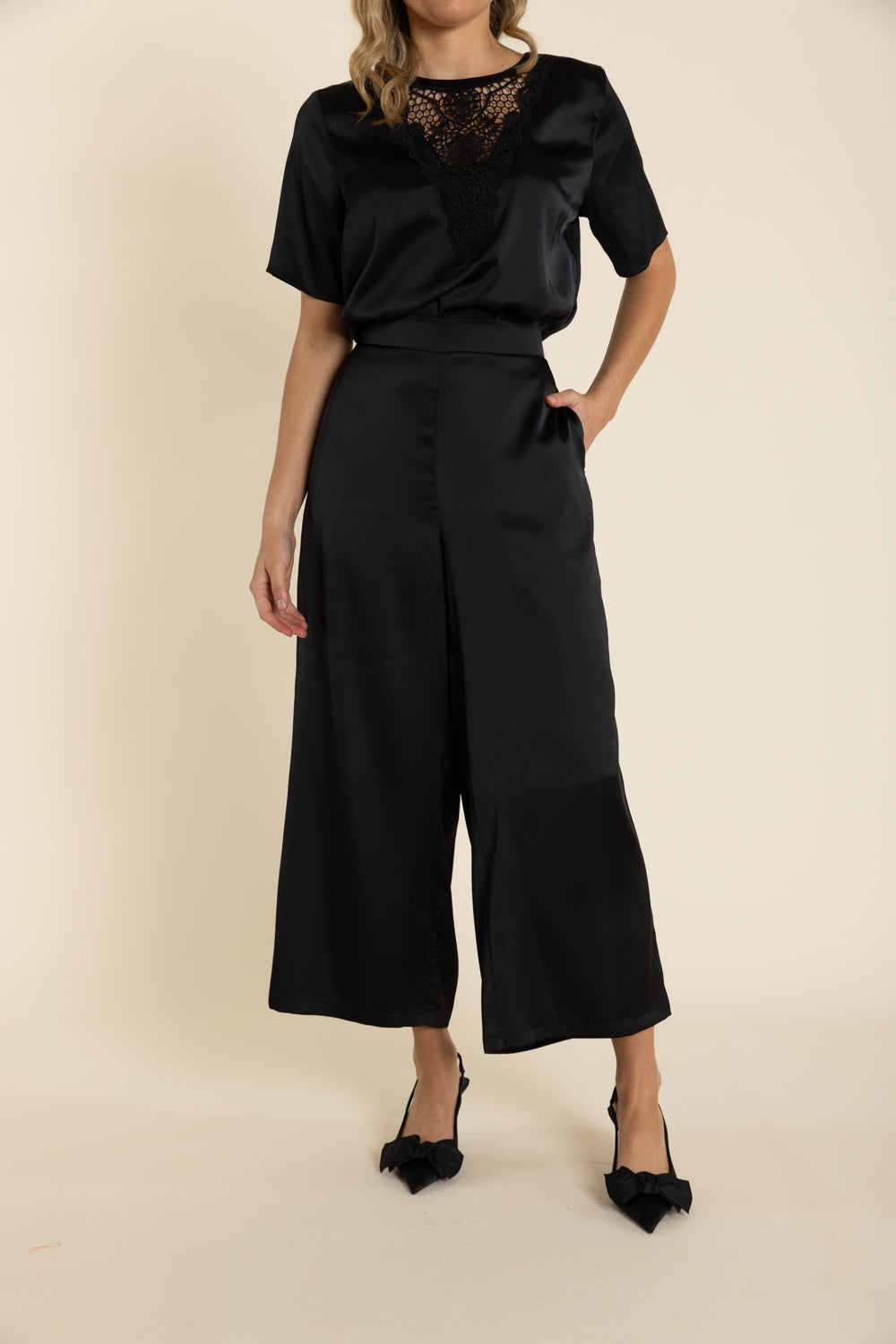 2930 7/8 Satin Wide Leg Pant