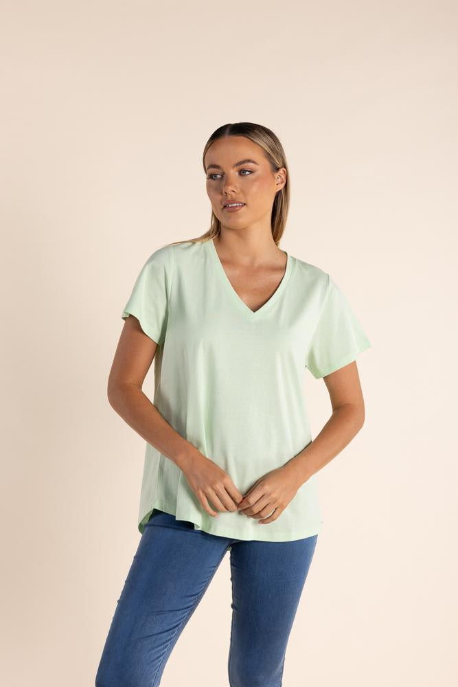 2814 - V NECK T-SHIRT